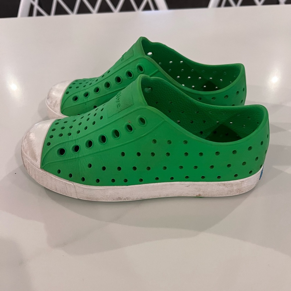 Toddler size 12 green Native Jefferson’s.